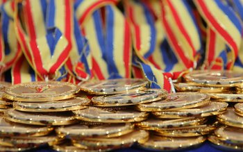 Elevi botoșăneni premiați la Campionatele …