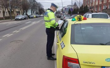 Taximetriștii, în vizorul polițiștilor botoșăneni
