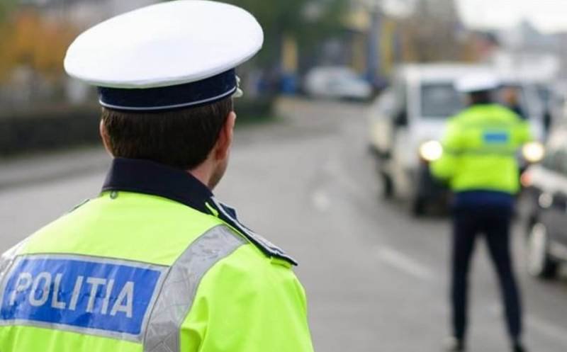 Peste 140 de sancțiuni contravenționale și 14 permise de conducere reținute de polițiști