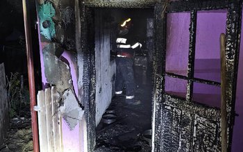 Incendiu noaptea trecută! Bucătărie făcută …