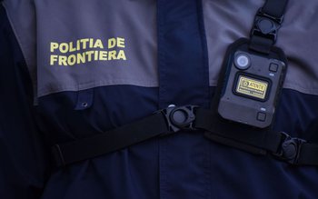 Autoturism și țigarete de contrabandă …