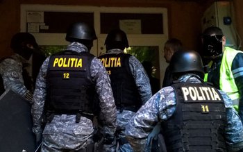 Percheziții domiciliare la o persoană …