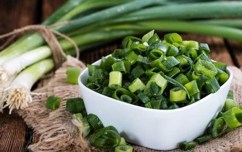 Ceapa redă elasticitatea pielii și …