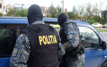 7 percheziții domiciliare și o …