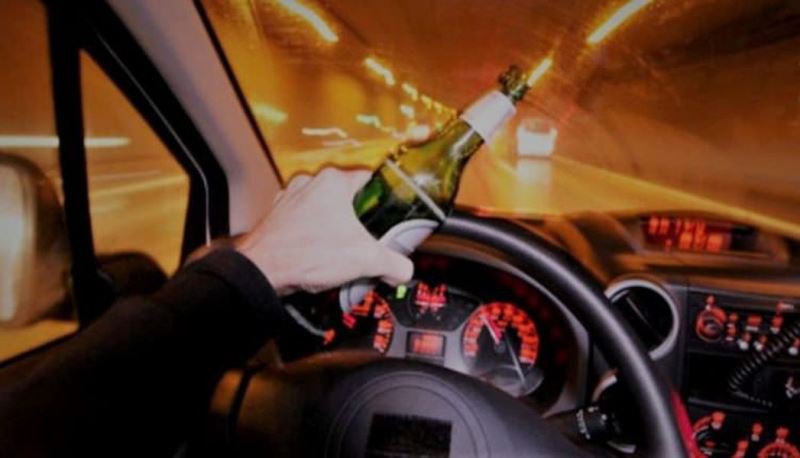 Bărbat descoperit pe o stradă din Dorohoi la volan, deși ava o alcoolemie de 1,21 în aerul expirat