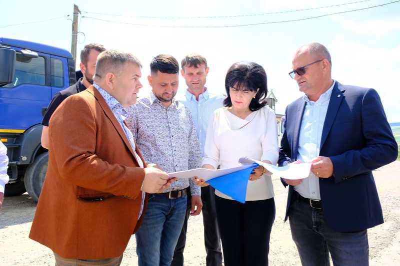 Drumul Avrămeni – Panaitoaia – Dimitrie Cantemir – Mitoc a intrat în proces de modernizare - FOTO