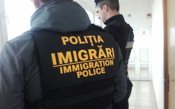 Polițiștii de la imigrări, în …