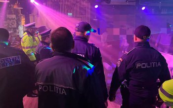 Peste 20 de localuri publice …