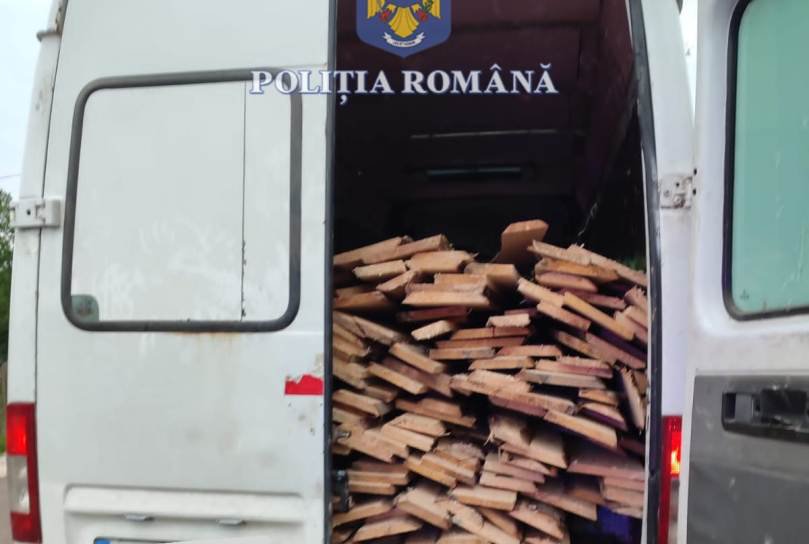 Material lemnos confiscat la Bucecea, în cadrul unei acțiuni preventive