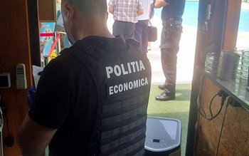 Țigarete confiscate de polițiștii Serviciului …