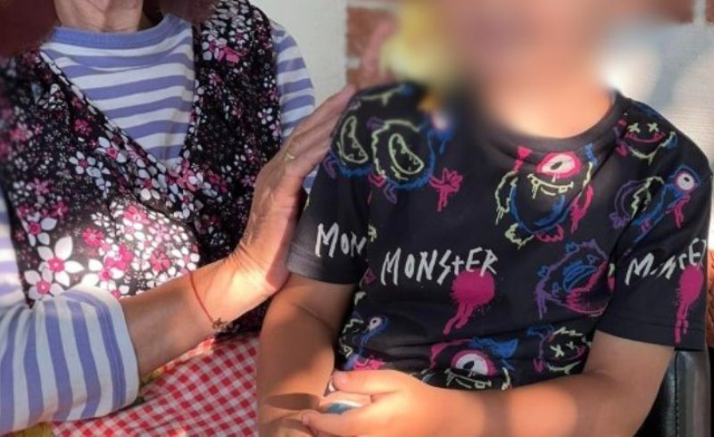 Tragedie într-o familie din Botoșani! Un băiețel de cinci ani a murit după ce a căzut în piscina hotelului unde era cazat
