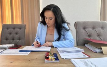 Mii de posturi la stat …