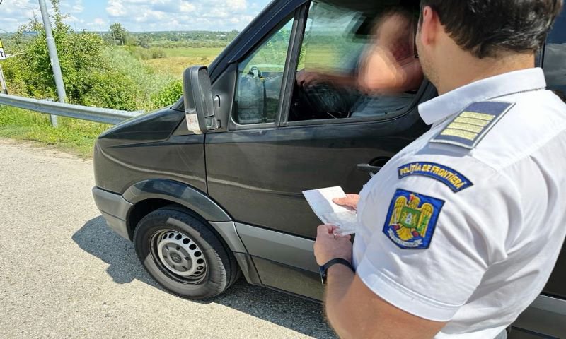 Conducea un ansamblu rutier, deși nu deținea permis de conducere valabil pentru aceasta