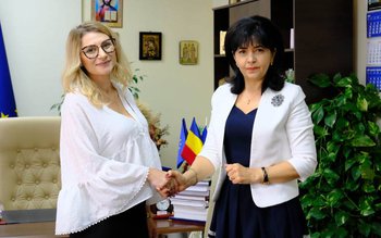 Medic pediatru specializat în Franța, …