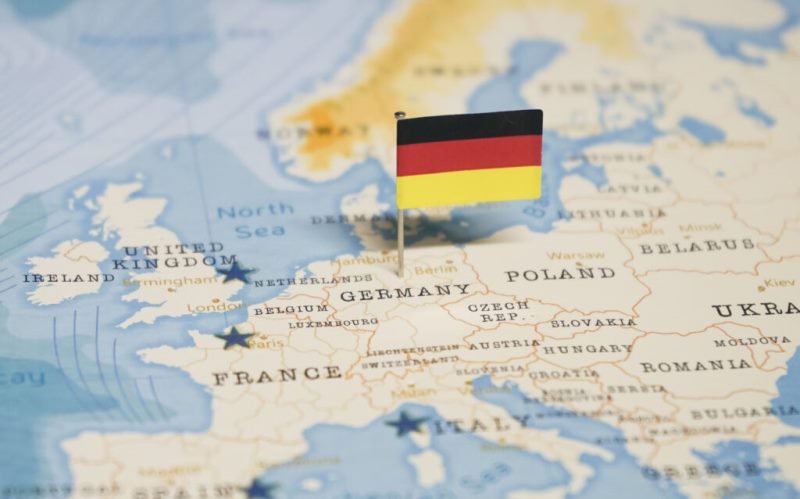 Informație pentru românii care locuiesc în Germania! E obligatoriu până pe 31 august