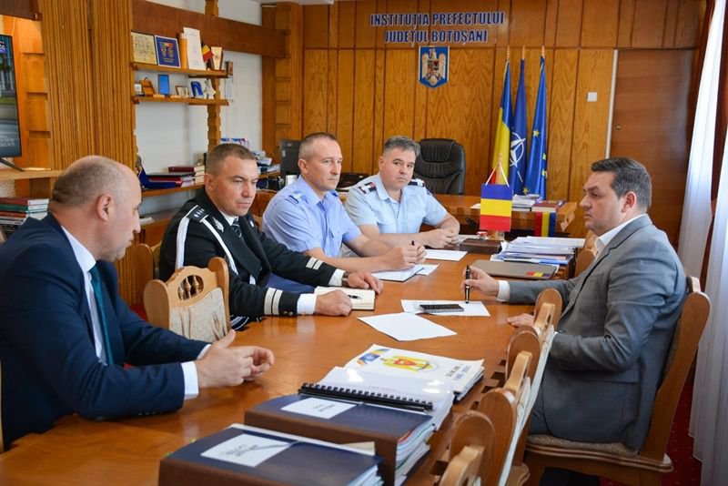 Șef nou la Inspectoratul de Poliție Botoșani. Sorin Cornilă: „Succes în noua activitate” - FOTO