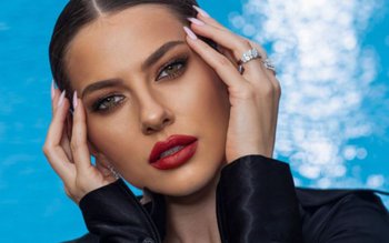 Lidia Buble a mers la …