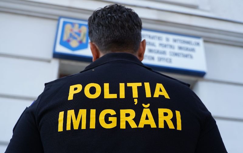 Femeie de 65 de ani aflată în ilegalitate, descoperită de polițiștii de la imigrări din Botoșani