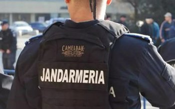 Tineri din Dorohoi imobilizați de …