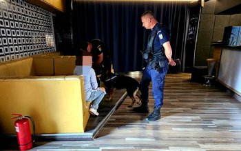 Polițiștii, cu ochii pe elevi! …