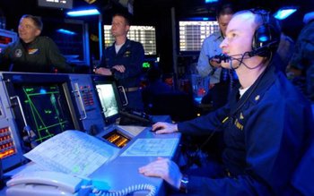 Conversaţiile online ale românilor ar …