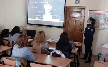 Activități informativ-preventive desfășurate de polițiștii …