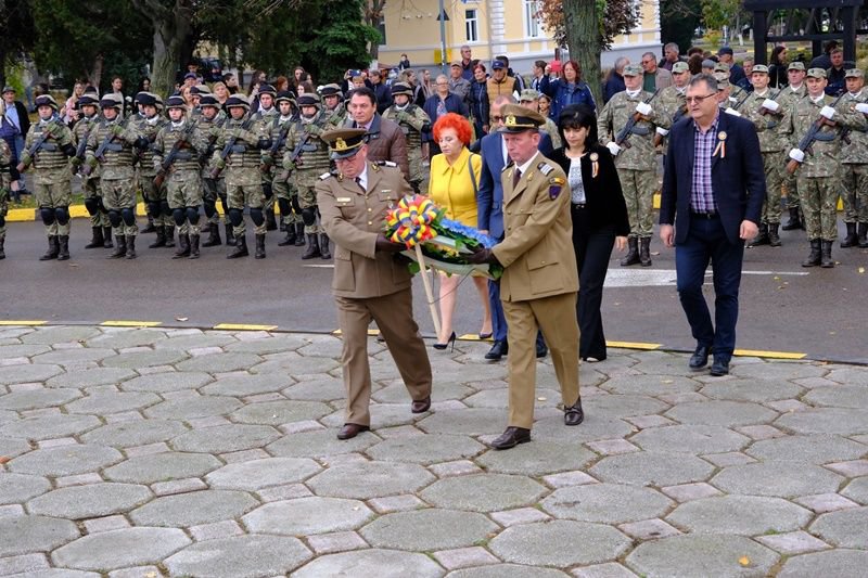 25 octombrie - Ziua Armatei Române sărbătorită la Botoșani – FOTO