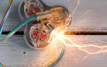 Incendiul izbucnit la un tablou …