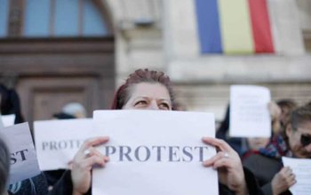 Angajații Casei de Pensii Botoșani …