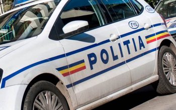 Încă un polițist și-a pus …