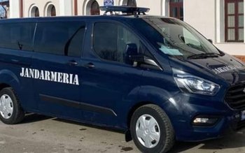 Bărbat urmărit național depistat de …