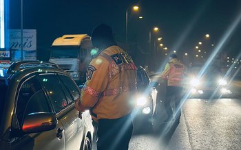 Un tânăr sub influența alcoolului …