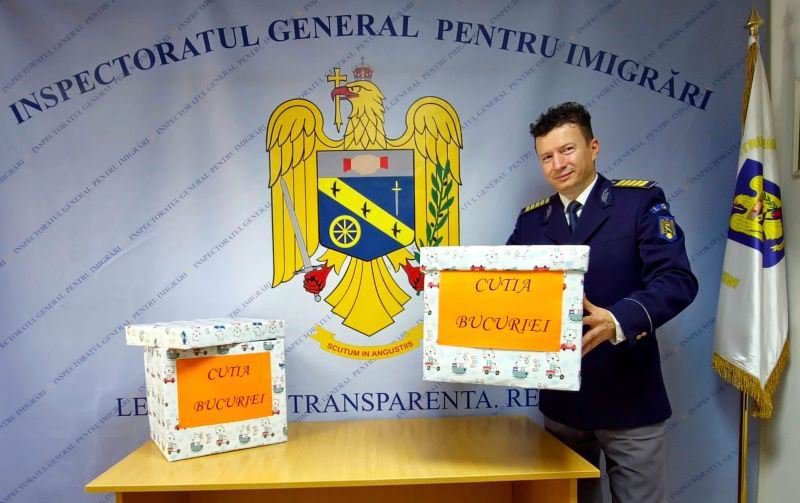 „Cutia Bucuriei” amplasată la sediul Inspectoratului General Pentru Imigrări