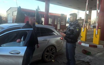 Permis de conducere fals, obținut …