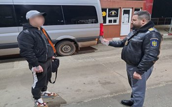 Moldovean prins cu un permis …