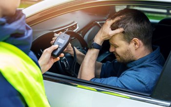 Șoferi surprinși băuți la volan …