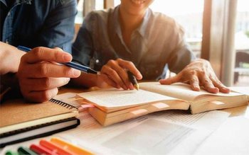 Profesorii care dau meditații elevilor …