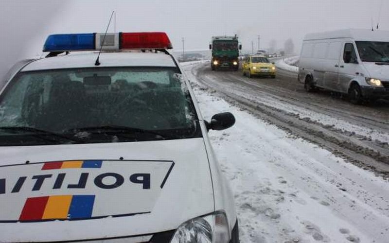 Poliția Botoșani recomandă: „Acționarea pedalei de accelerație trebuie făcută cu moderație”