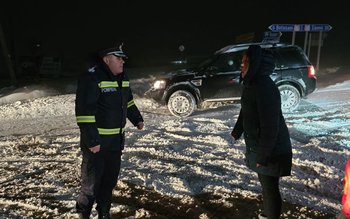 Mai mulți cetățeni blocați în …