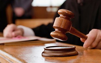 Decizie a instanței în privința …