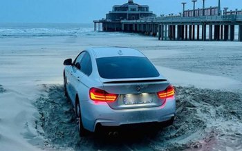 Un român a rămas blocat …