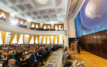 Un Stradivarius la „A. T. …