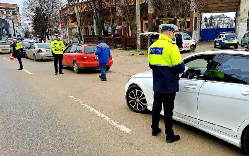 Intervenții ale polițiștilor în Botoșani, Dorohoi, Darabani, și în Săveni