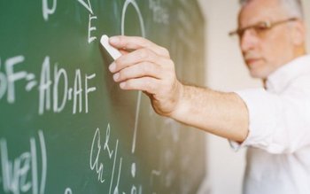 Salariile profesorilor ar putea crește …