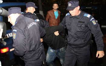 Șapte adolescenți luați la întrebări …