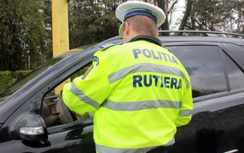 O șoferiță a intrat în …