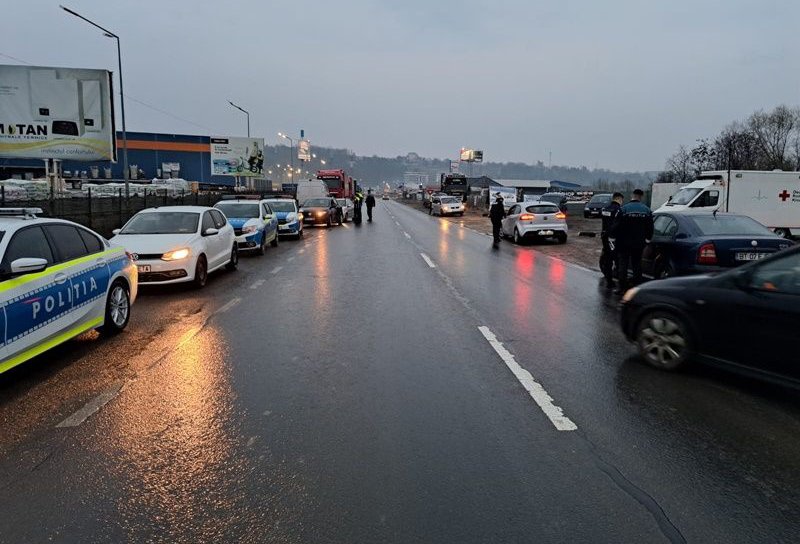 Acțiuni de amploare a polițiștilor în weekendul trecut. Peste 40 de permise de conducere reținute și numeroase amenzi aplicate – FOTO