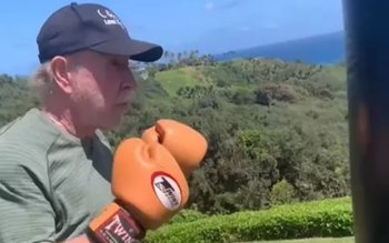 Chuck Norris a împlinit 84 …