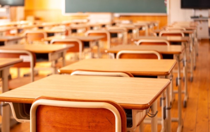 Școlile sunt obligate să publice autorizaţia de securitate la incendiu, potrivit unui proiect adoptat de Senat