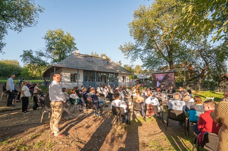 Cinci ani de parteneriat în sprijinul comunităților locale din Botoșani și Olt